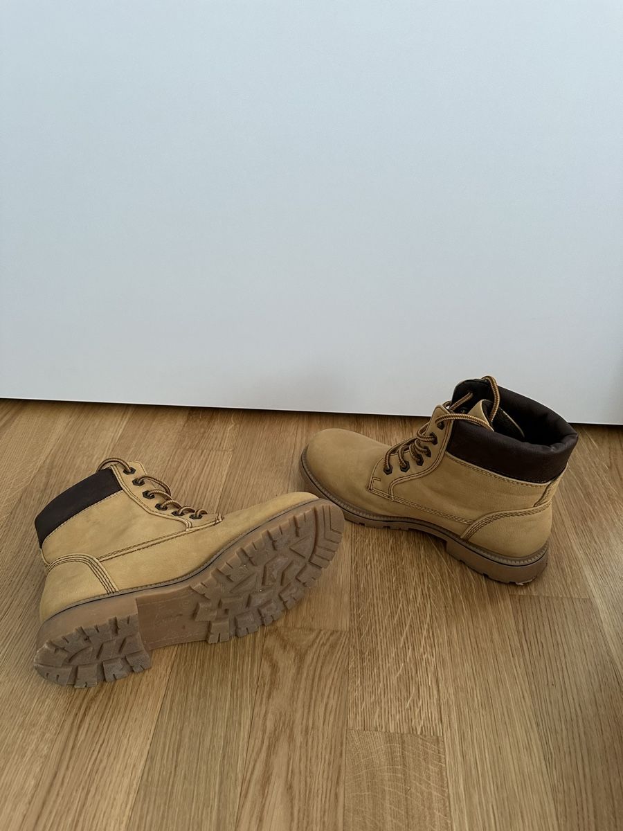 Scarpe da donna: Stiefelette braun Damen Gr. 37 – Usato da Ermatingen venduto da nic_x2tf 1