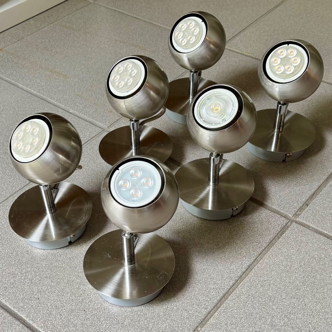 Lampadari & plafoniere: 6 Deckenspot im Chromstahl-Look – Usato da Magden venduto da Manuell 1