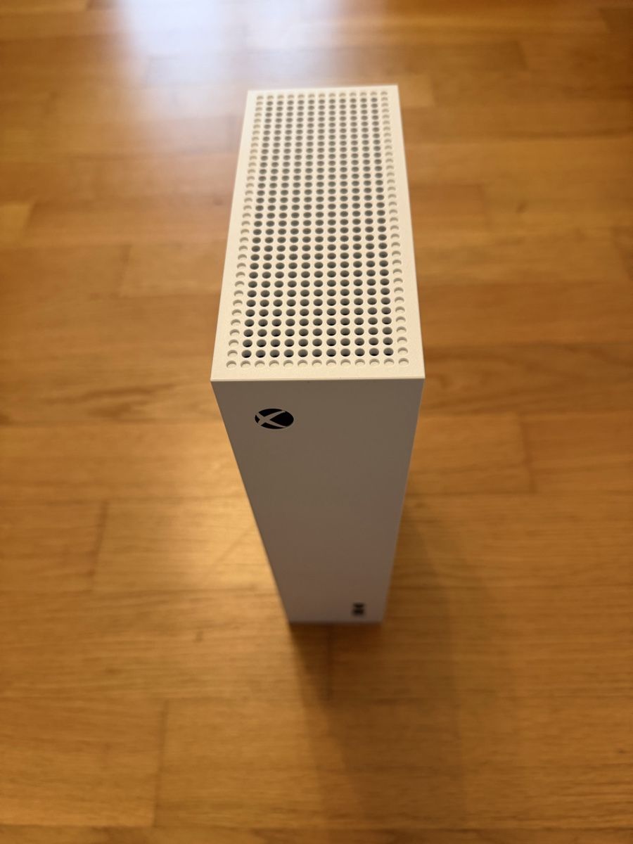 Microsoft Console: Xbox Series S – Usato da Thayngen venduto da Jruer-