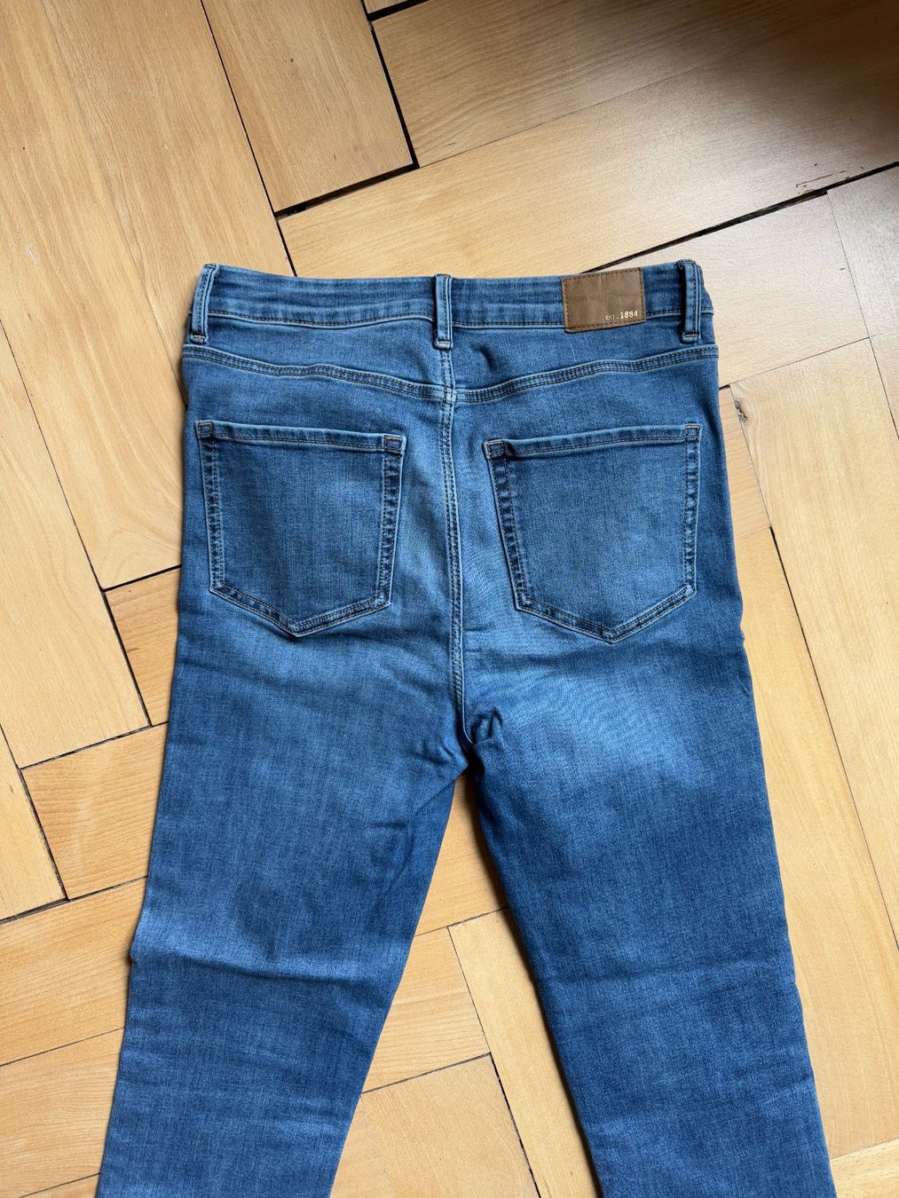 Jeans: MARKS & SPENCER - High Waist Jeans blau 40 – Usato da Zürich venduto da Diazaio 2