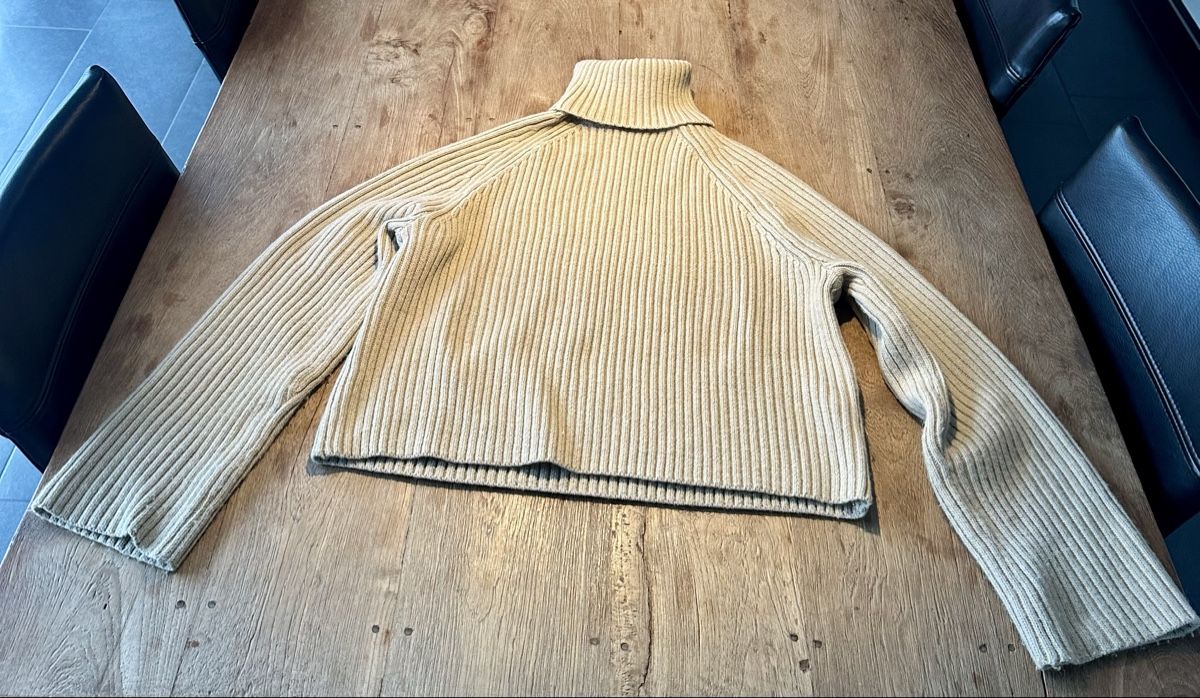 H&M Maglioni & Felpe: H&M Damen Rollkragenpullover beige Gr. S gestreift – Usato da Dänikon ZH venduto da Annikaberg 3
