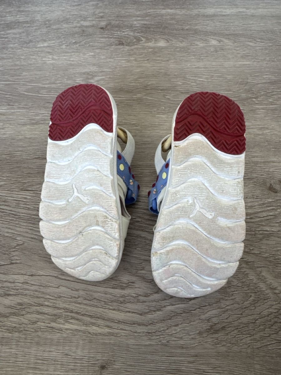 Puma Scarpe per ragazzi: Puma Kinder-Sandalen Grösse 22 – Usato da Olsberg venduto da mel_jkr8 2