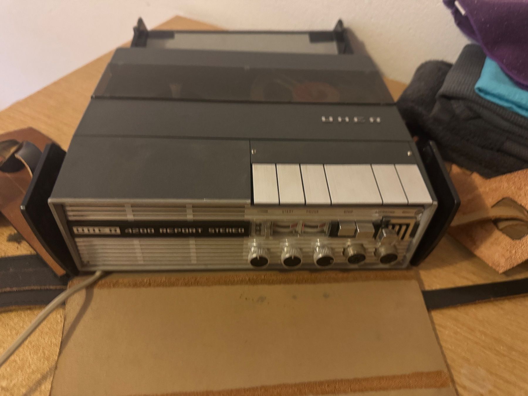 Uher Apparecchi a nastro: UHER  Report Stereo Tonbandgerät – Usato da Trimbach venduto da ELITA-5 4