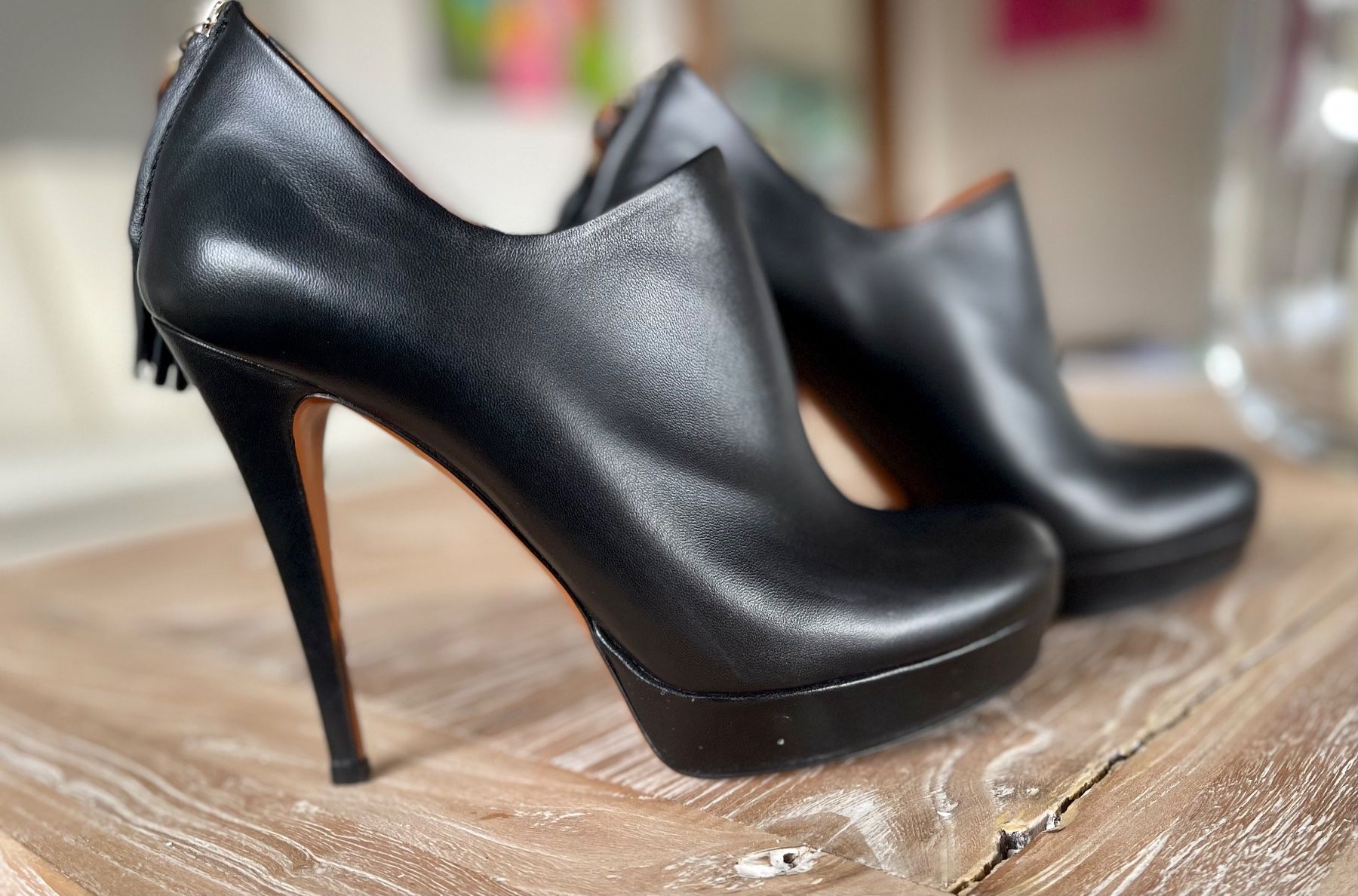 Gucci Chaussures femmes: Gucci Stiefeletten – D'occasion à Madetswil par henri154