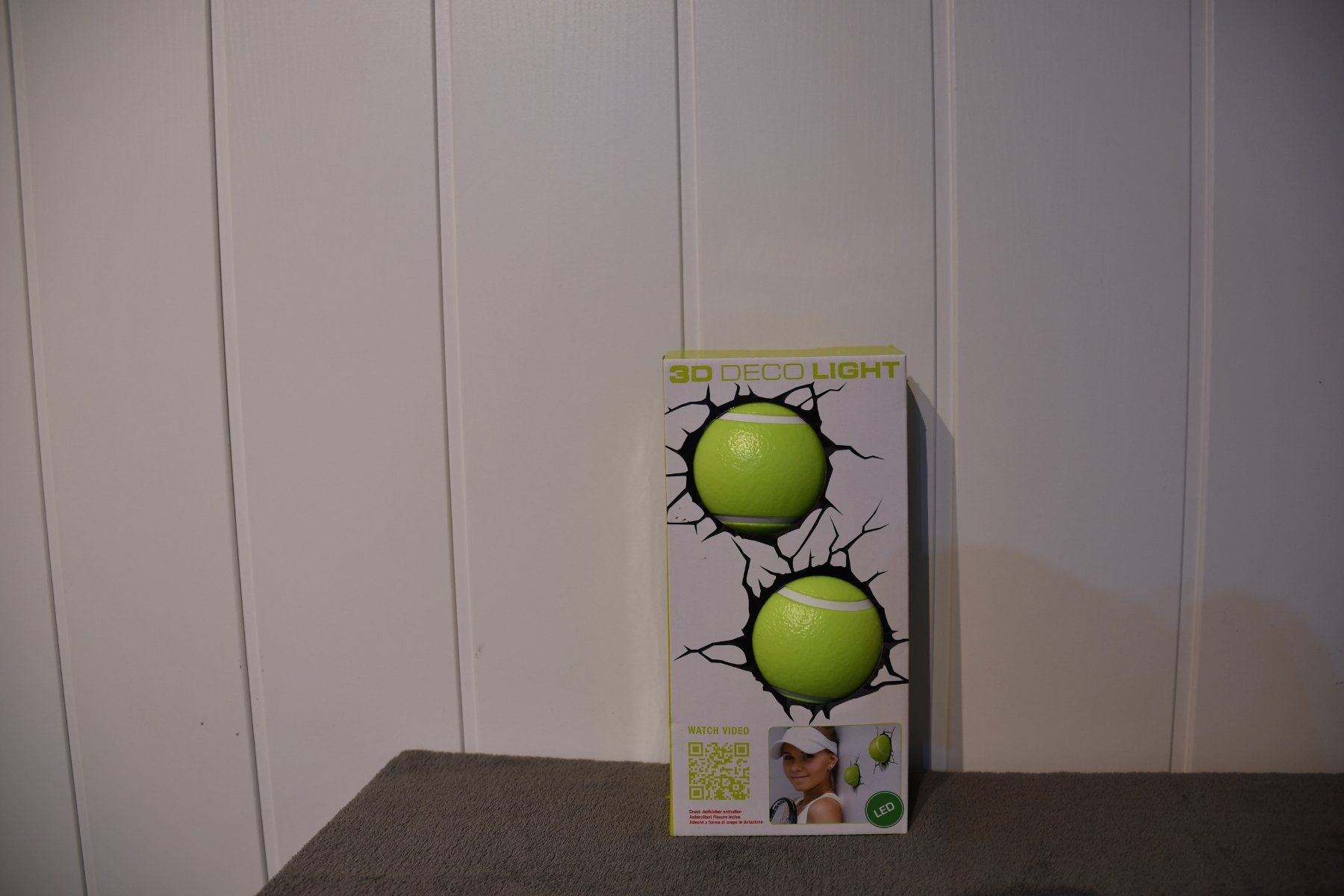 Lampade: 3D DECO LIGHT - Tennisball – Nuovo e nell'imballaggio originale da Niederrohrdorf venduto da Voase 1