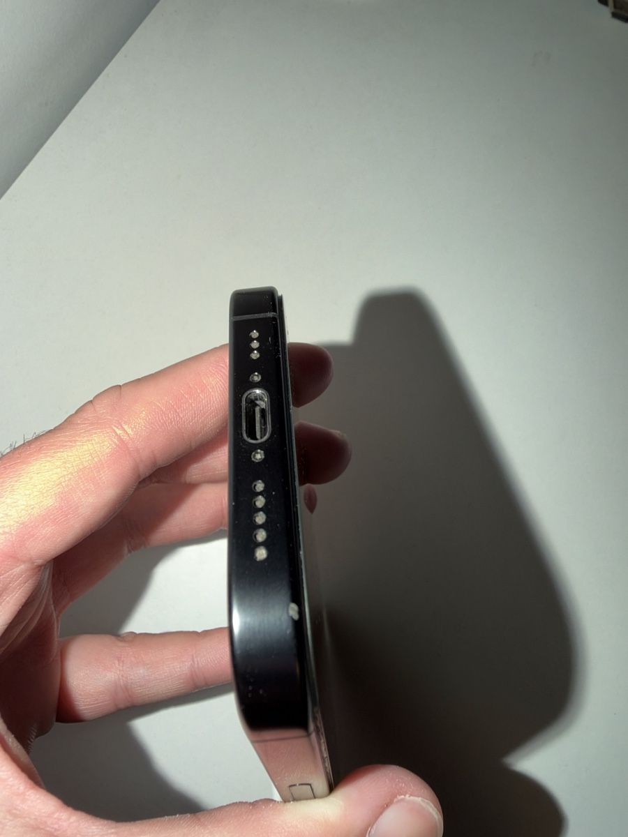 Apple Handys / Smartphones: Iphone 16 Pro 256 GB Schwarz – Gebraucht aus Starrkirch-Wil von Raffayg 8