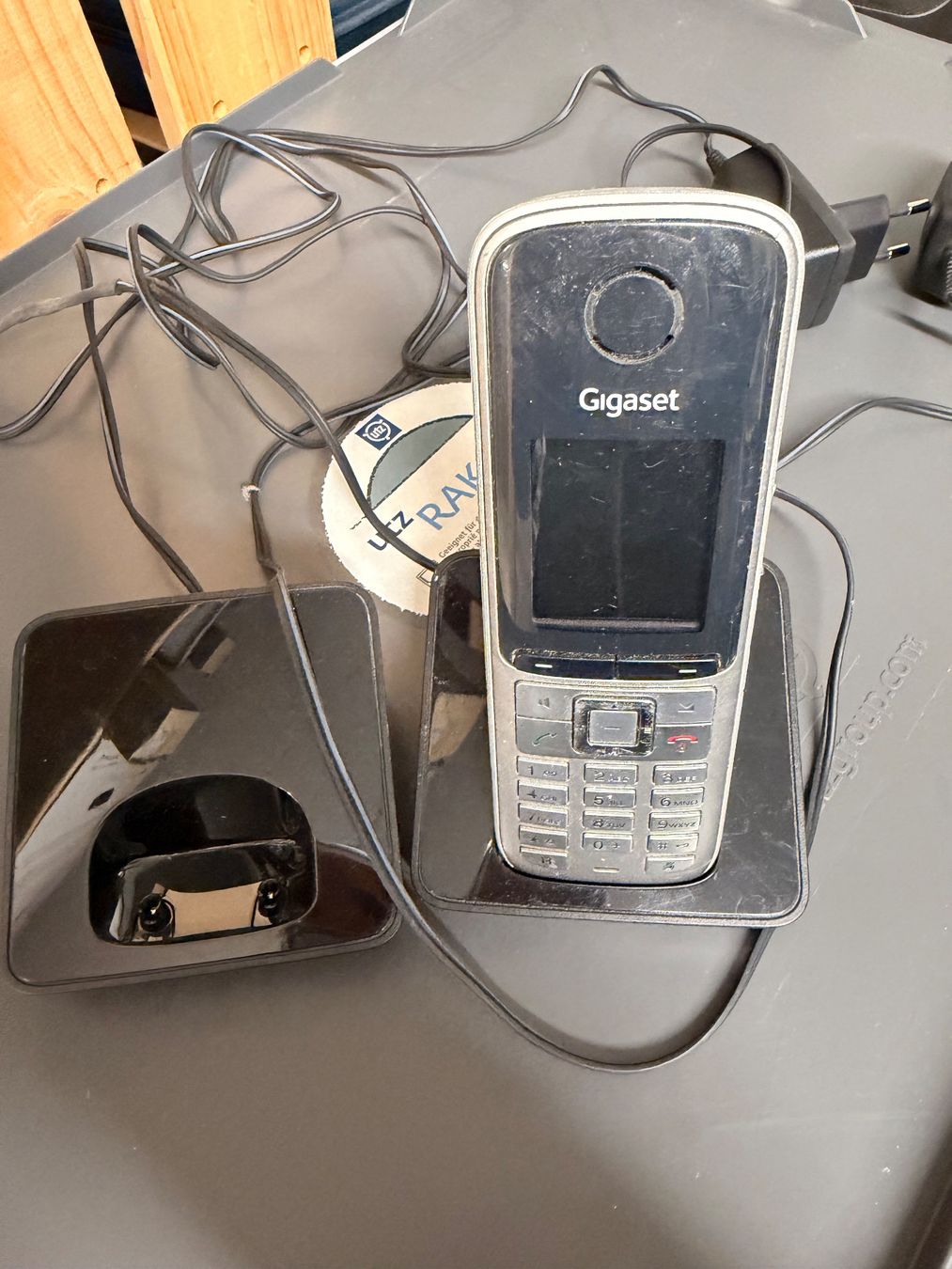 Gigaset Telefoni: Gigaset Telefon mit Ladestation – Usato da Zürich venduto da Gadgets2020