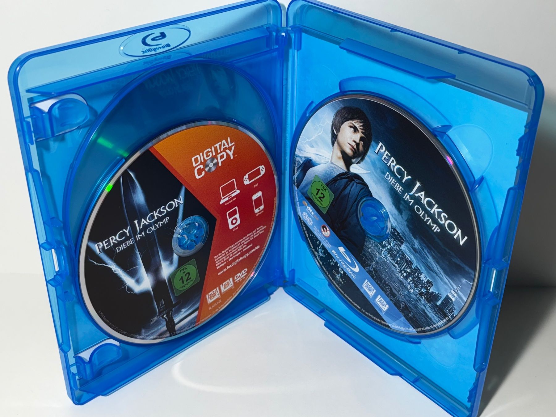 Tutti i DVDs: Percy Jackson - Diebe im Olymp Blu Ray – Usato da Wilderswil venduto da Sstriker 2