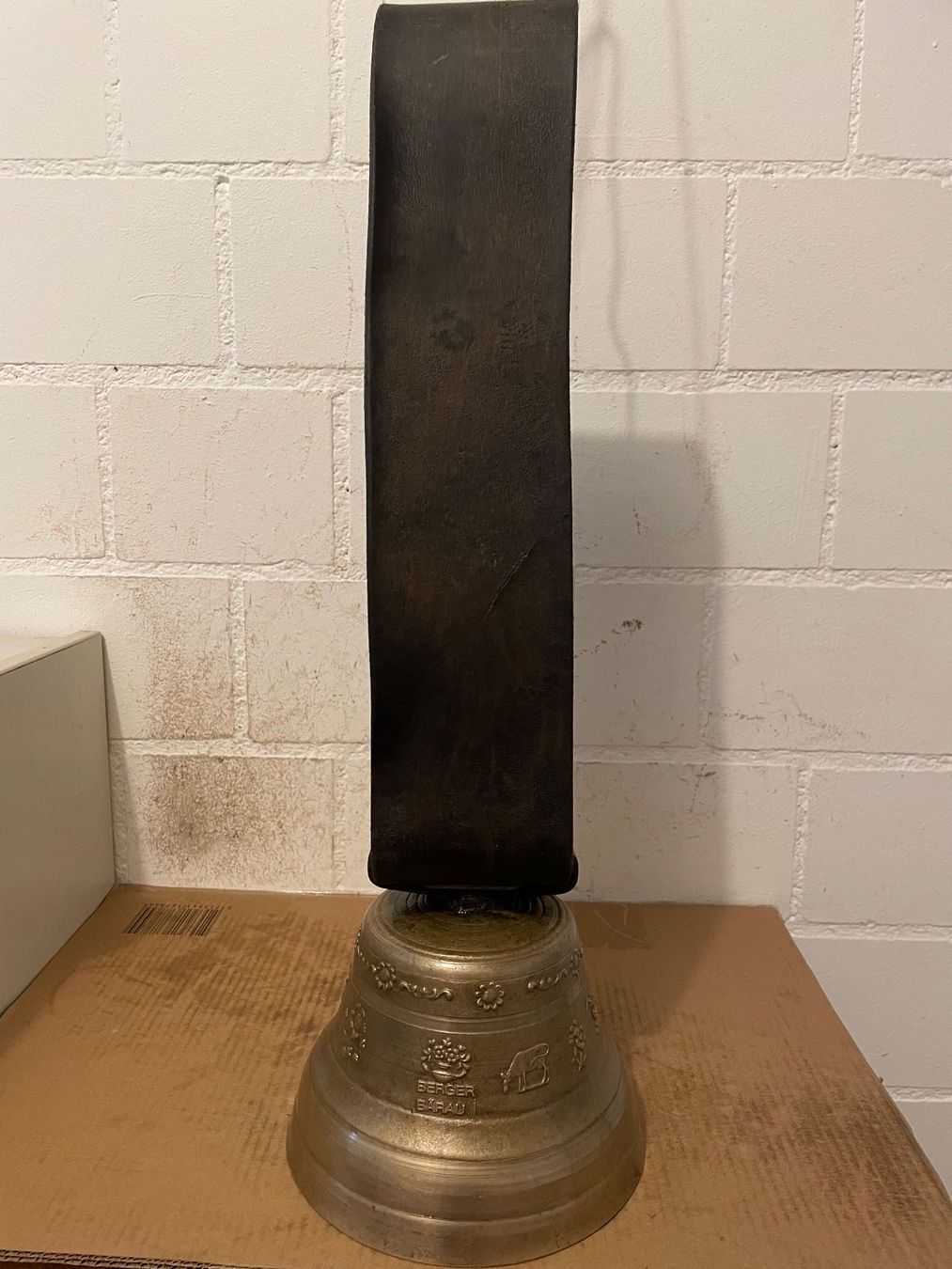 Campanacci mucche: Alte Berger - Glocke ab 1.00 Fr. – Usato da Birrhard venduto da magisto52 4