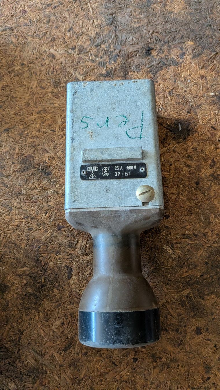 Stecker: Stecker CMC 25 A 500 V – Gebraucht aus Wilen (Gottshaus) von mahi87