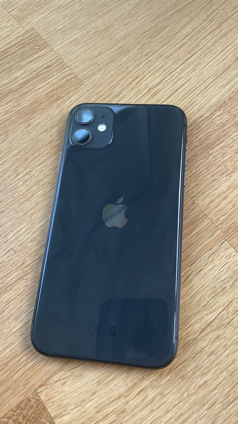 Apple Telefoni cellulari / Smartphones: iPhone 11 - 128 GB – Usato da Henggart venduto da bauman 2