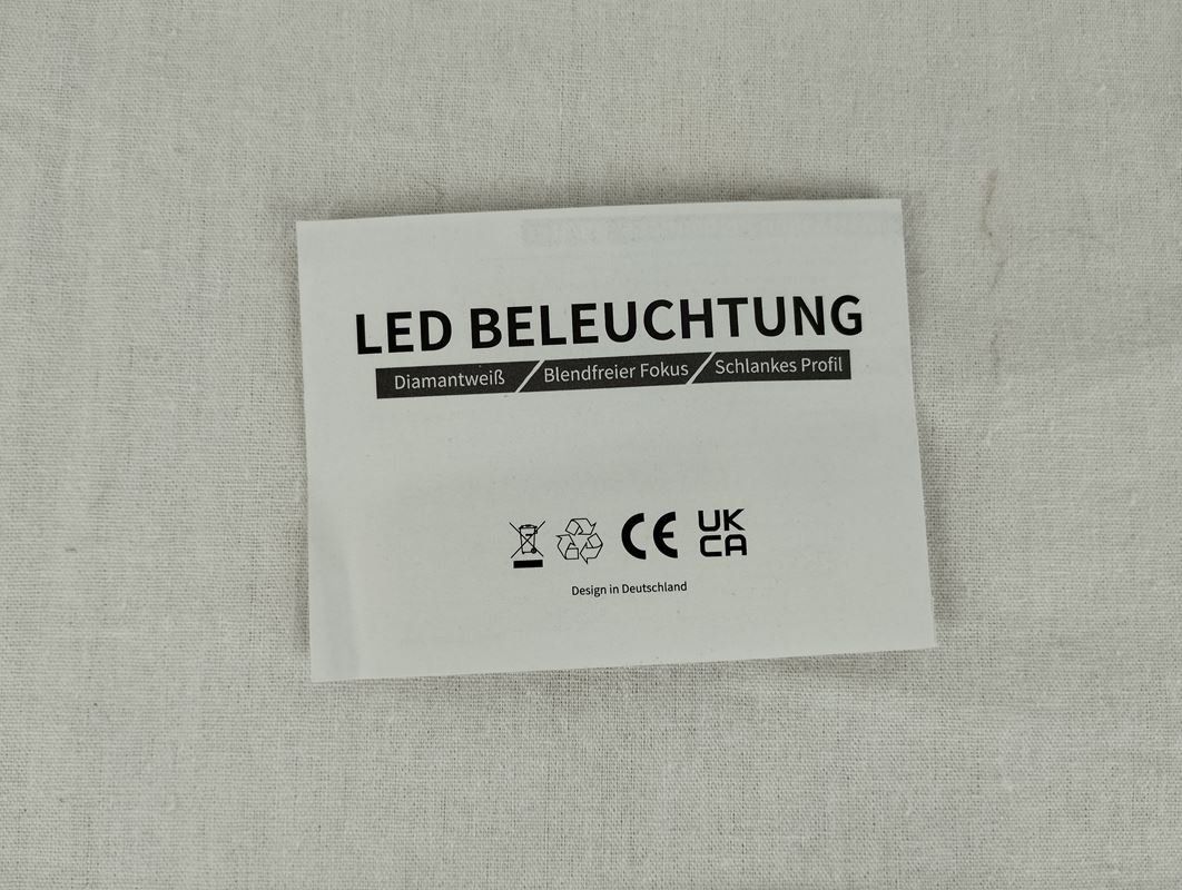 Fari: MOTORHOOK LION BEAM Autoscheinwerfer-Lampe – Usato da Schübelbach venduto da Restwert_Schubelbach 6