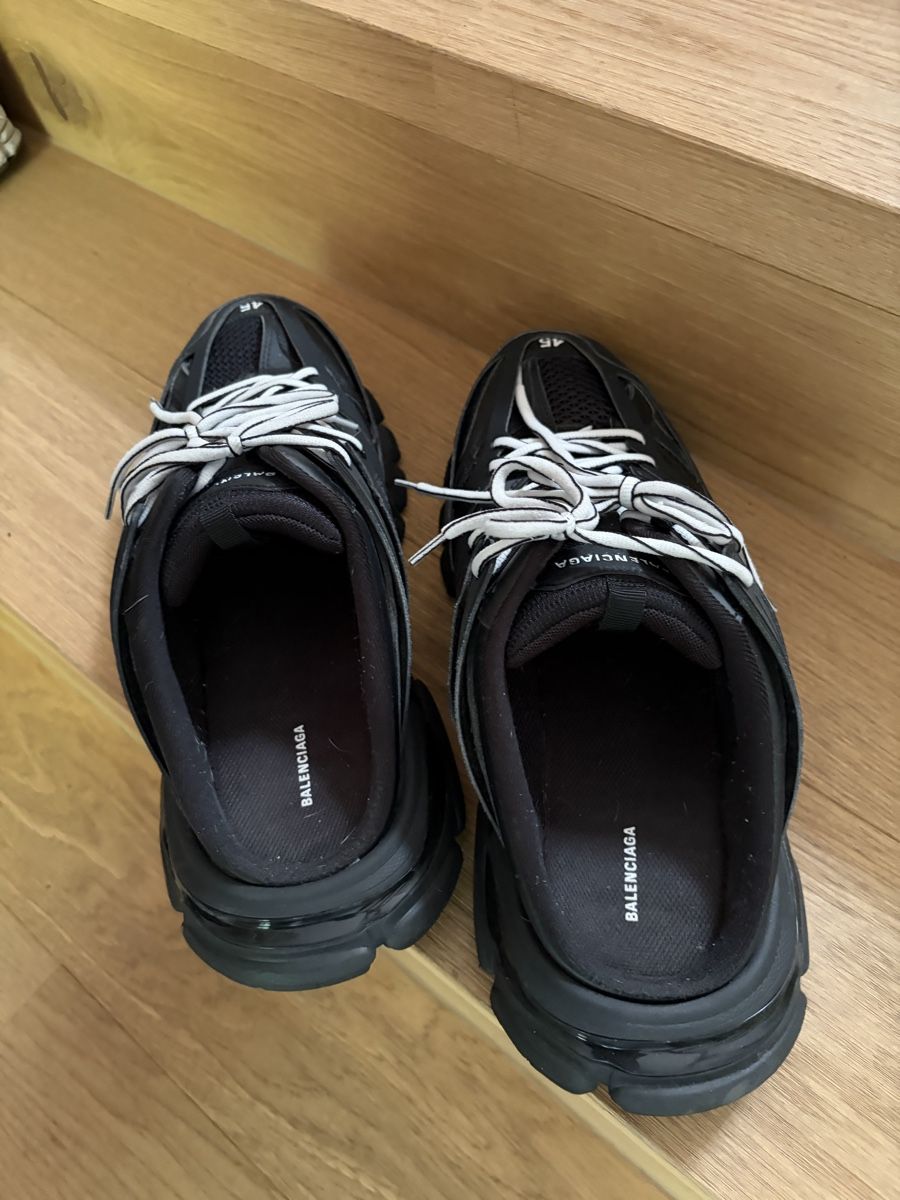 Balenciaga Herrenschuhe: Baskets Track Balenciaga T 45  – Gebraucht aus Martigny von JulienJack 1