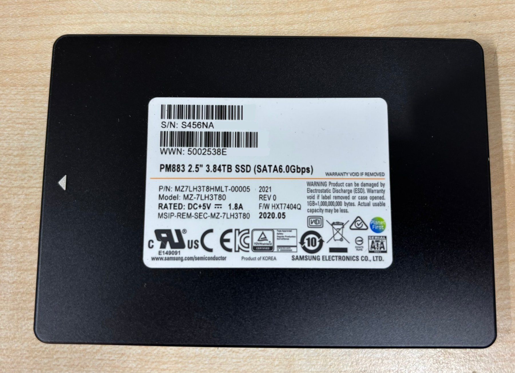 Samsung Dischi rigidi: Samsung PM883 3.8TB Enterprise SSD – Usato da Dübendorf venduto da Luca_