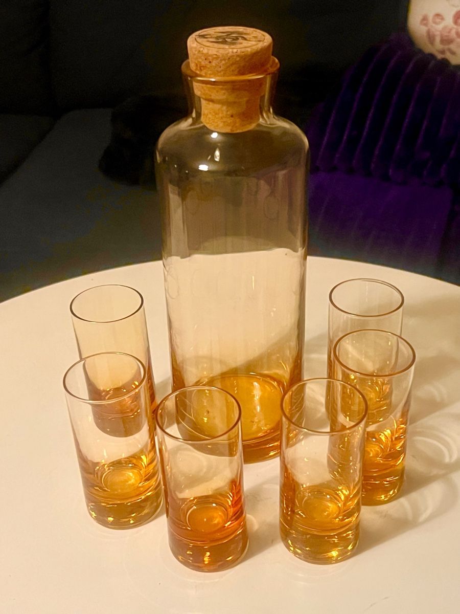 Caraffe: Karaffe mit 6 Gläser Bernstein Glas – Nuovo (secondo la descrizione) da Bern venduto da firefly-high 3
