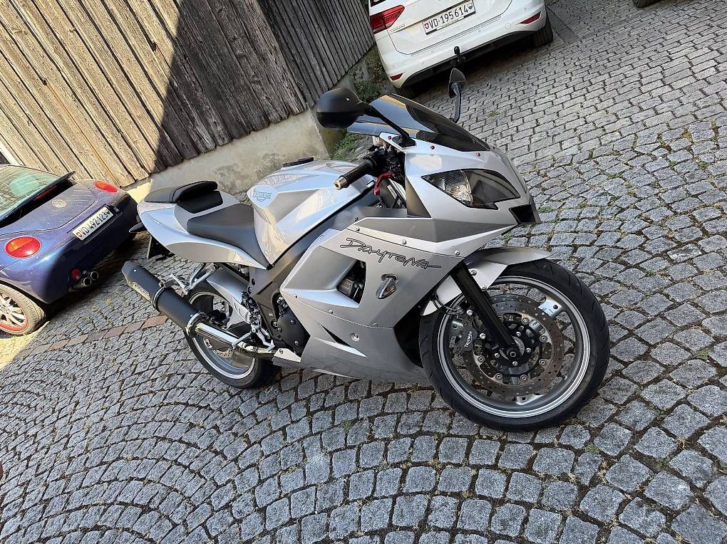 Strada: Triumph Daytona 600i – Usato da Avenches venduto da Pal1580