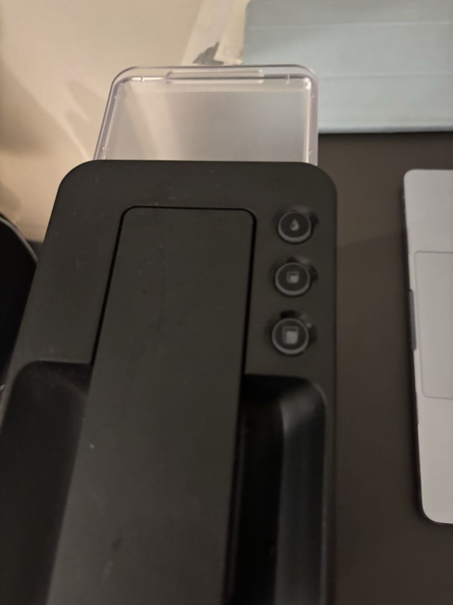 Delizio Macchine per caffè & Macchine per espresso: Delizio Carina Capsule Machine A++ – Usato da Zürich venduto da gle_s97s 2