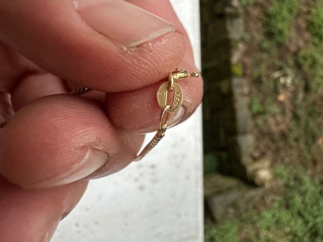 Ciondoli: Collier Croix Or 750,- Élégance Discrète et Rare! – Nuovo (secondo la descrizione) da Saignelégier venduto da grm_7tf5 2