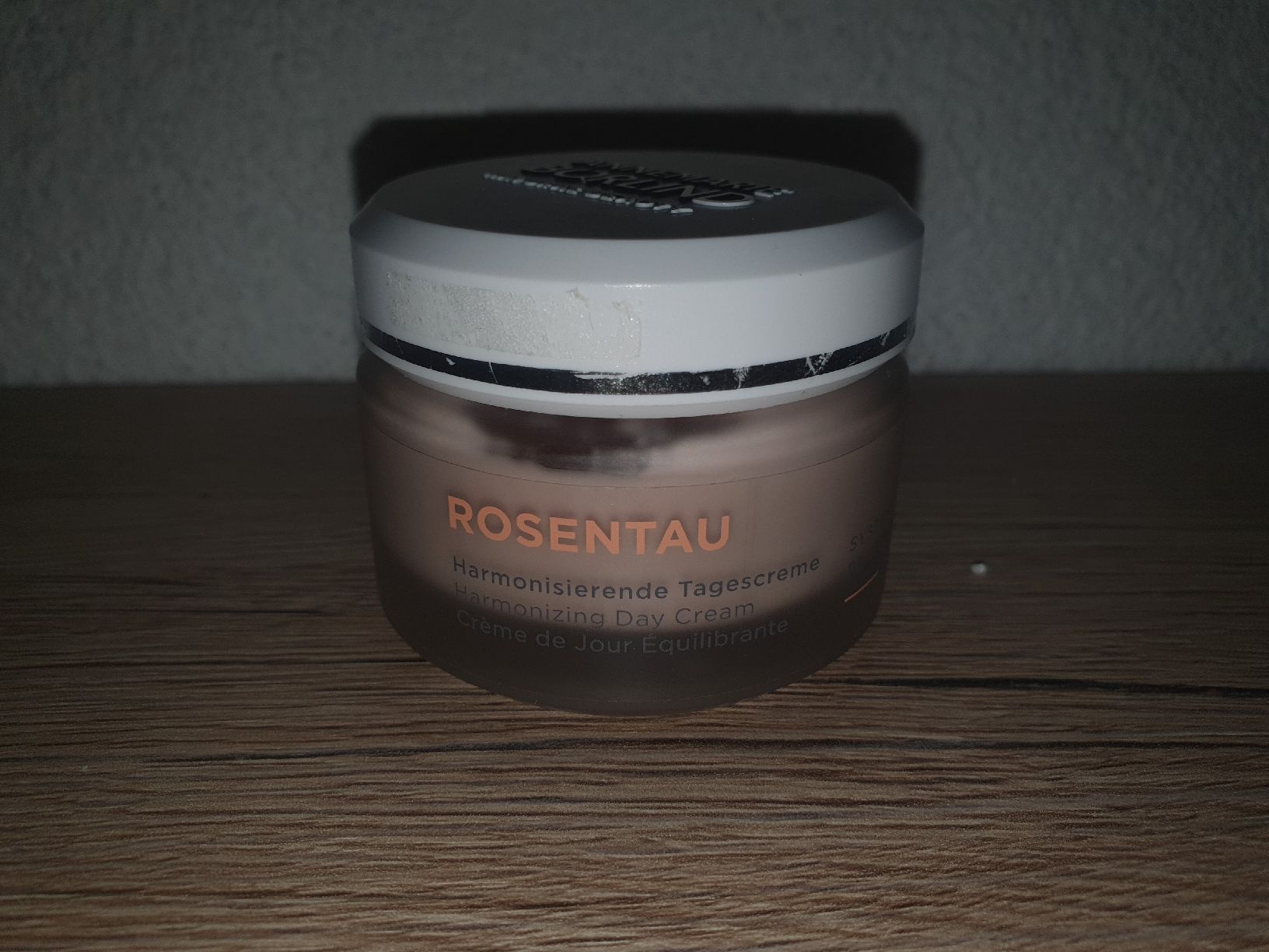 Soins du visage: ROSENTAU Harmonisierende Tagescreme – D'occasion à Moosseedorf par Sonnenschein..