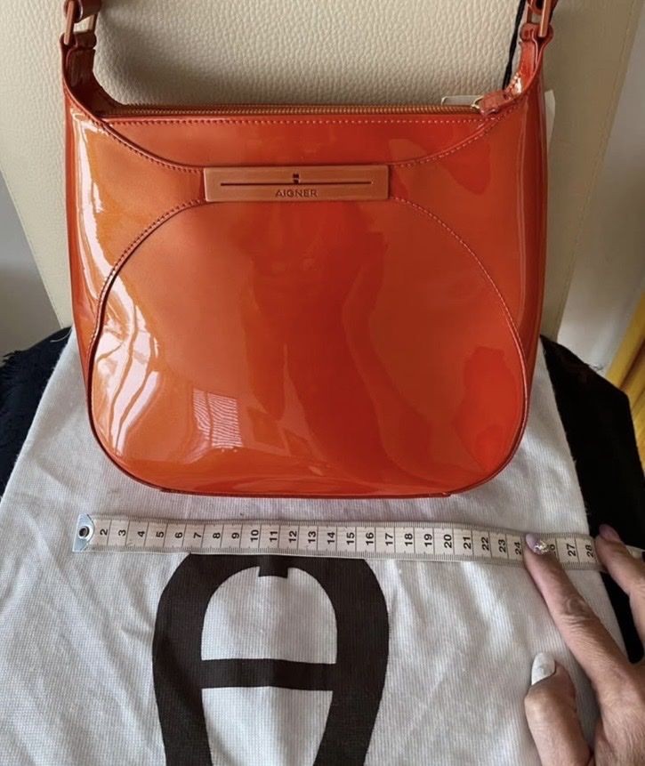 Aigner Taschen für Damen: Aigner handbag – Gebraucht aus Heimberg von Sabe_Frau 3