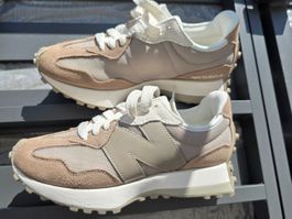 Damen New Balance Sneaker günstig zu verkaufen!