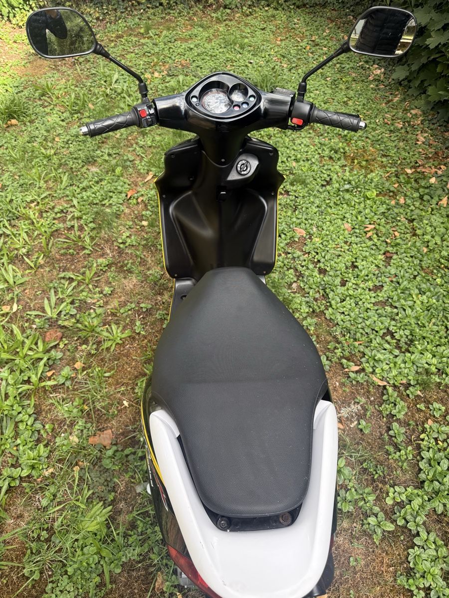 Yamaha Scooter: YAMAHA JOG 50 CC – Usato da Winterthur venduto da Fabio_46 7