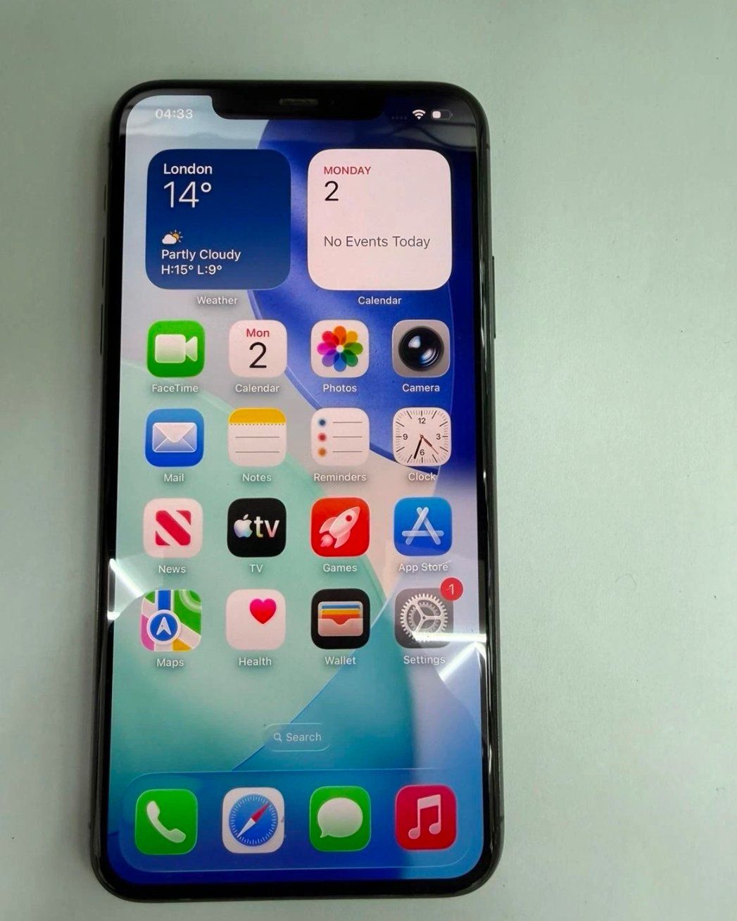 Apple Handys / Smartphones: iPhone 11 Pro Max (256GB) Akku 97% – Gebraucht aus Luzern von Waince786 2