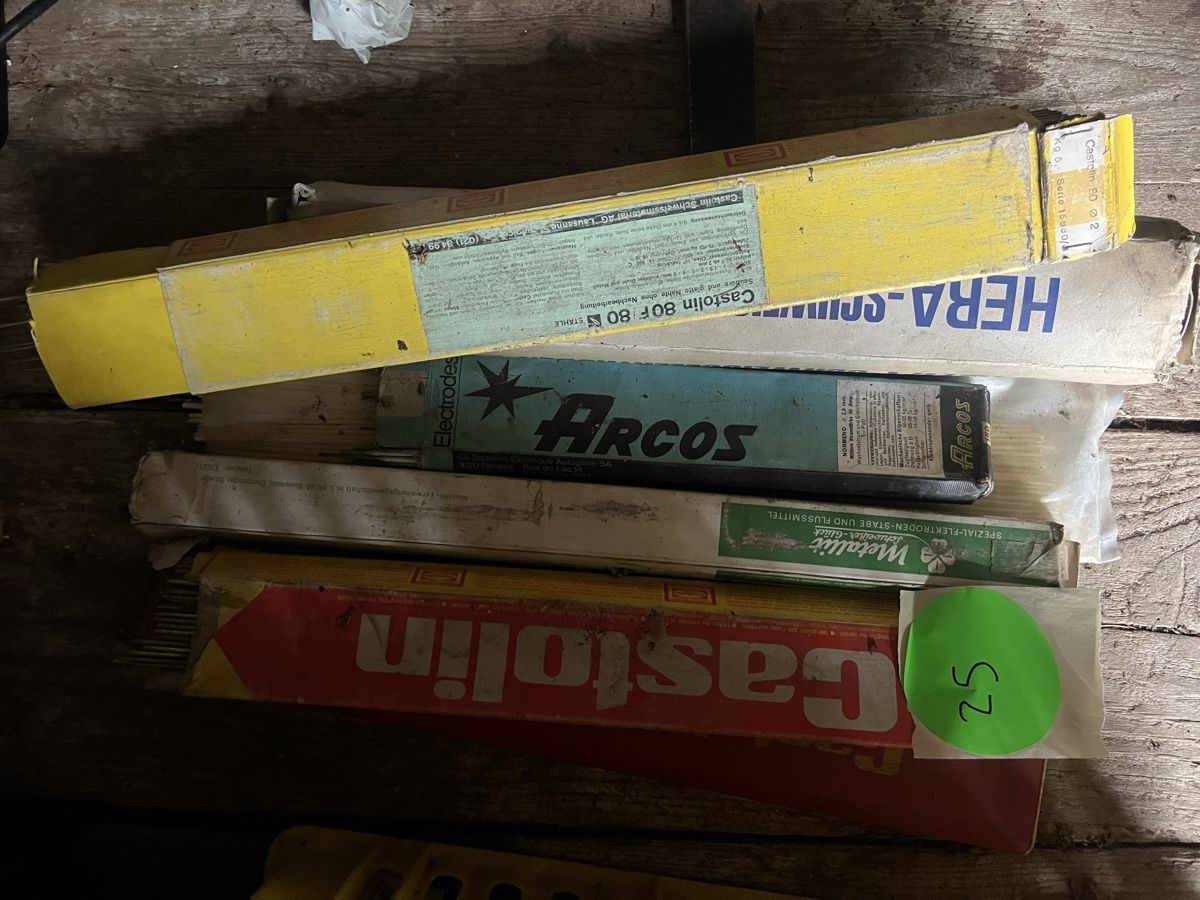 Postes à souder: Schweissdraht Lot  – D'occasion à Neuenhof par Willi111