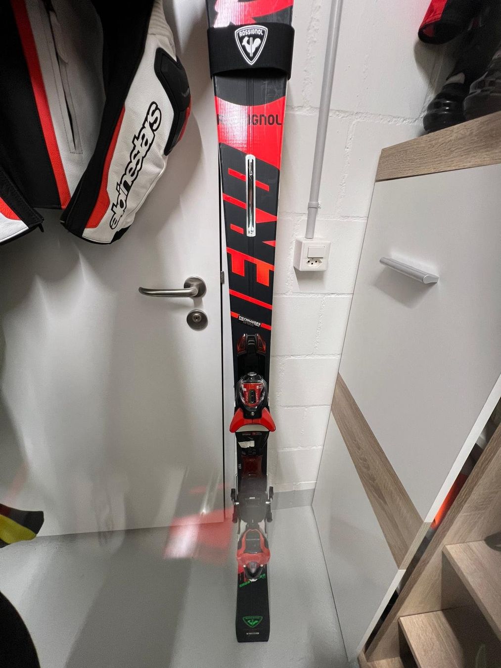 Rossignol Sci: Rossignol Hero Short Turn 157cm Ski – Usato da Bubendorf venduto da N4nd0 1