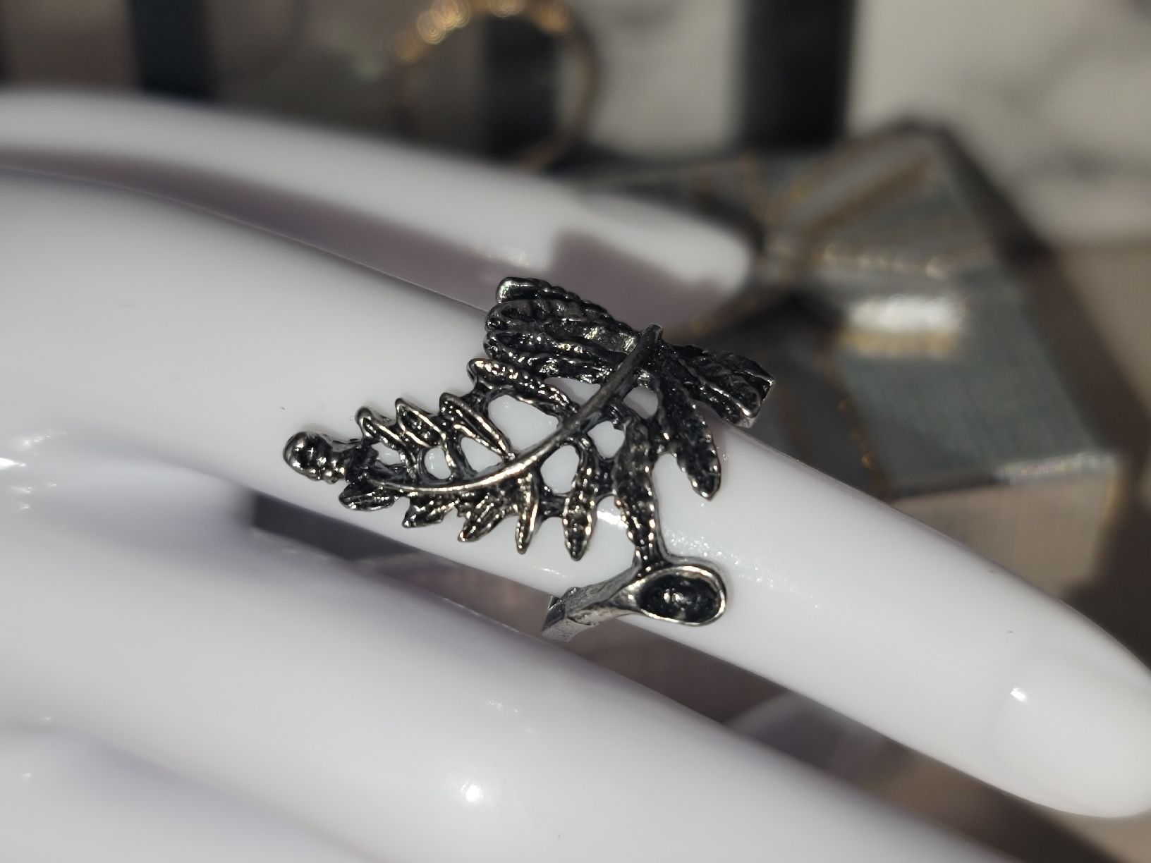 Ringe: Blatt Ring, Silbern Vintage Stil, Sommer Schmuck, ethno, erd – Gebraucht aus Zollikerberg von Nice_Name