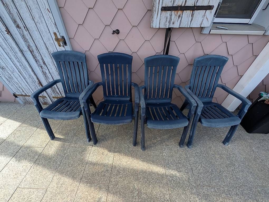 Set di tavolo e panche: Table et chaises de jardin – Usato da Dompierre FR venduto da Oursibear 2