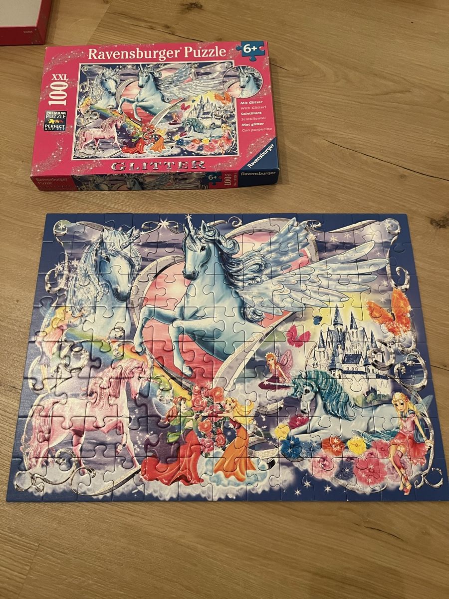Ravensburger Puzzles: Ravensburger Puzzle Glitzer Einhorn, 100 Teile, 6+ – Gebraucht aus Münchwilen TG von Kaira0811