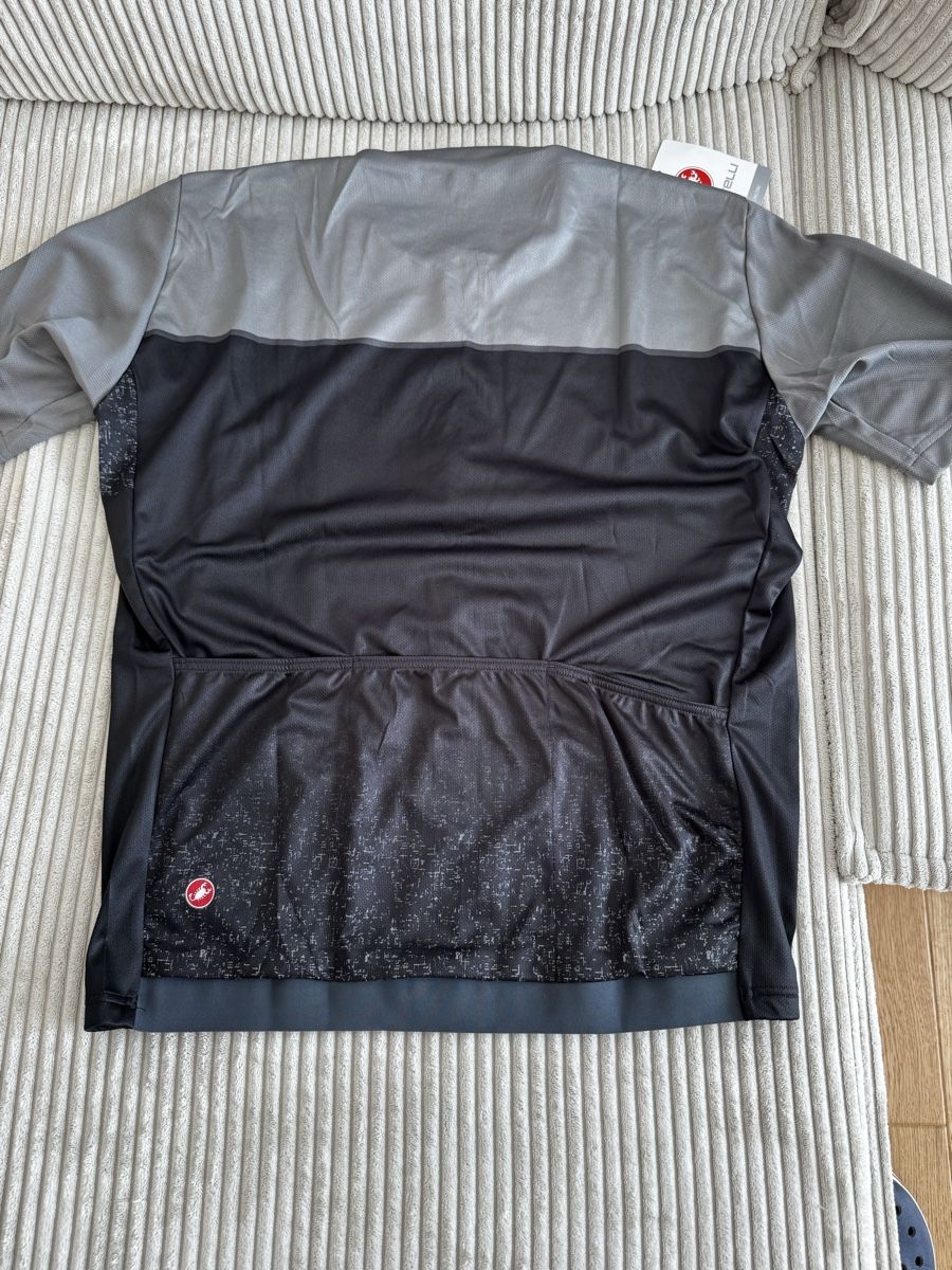 Castelli Maillots de corps & Pantalons: Castelli Cycling Jersey, size M, NEW!! – Neuf avec emballage d'origine à Birsfelden par amr_tkc9 3