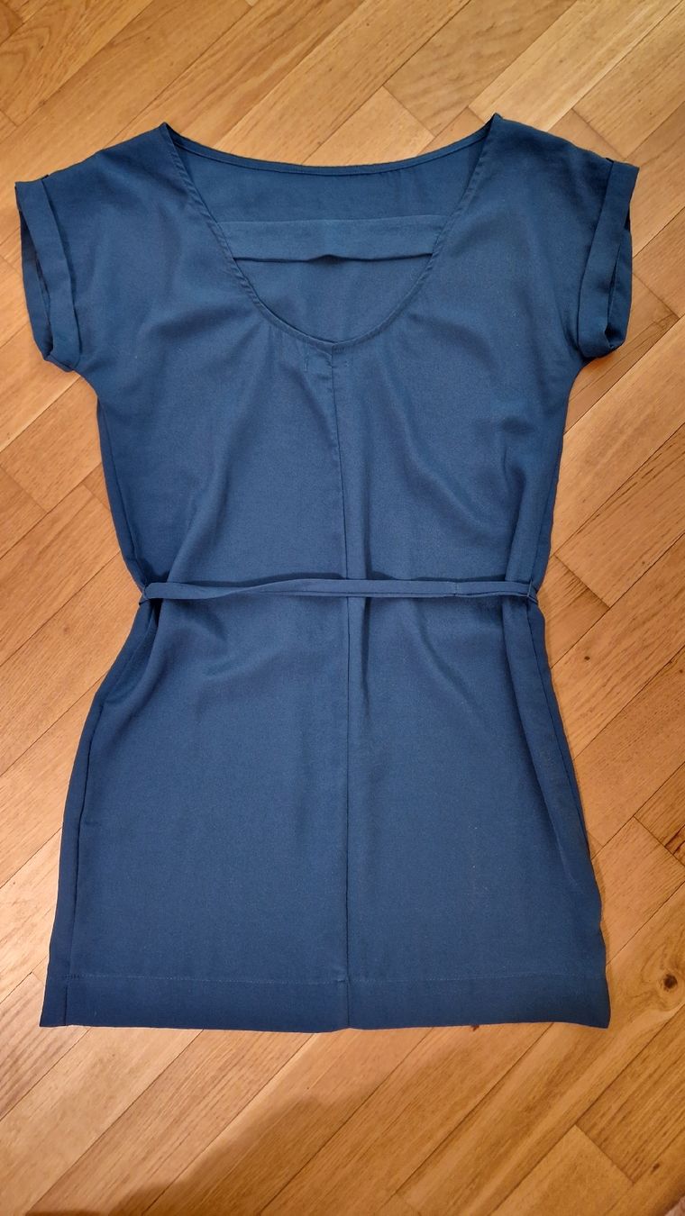Vestiti: Sommerkleid – Usato da Zug venduto da opo_cy5d 2