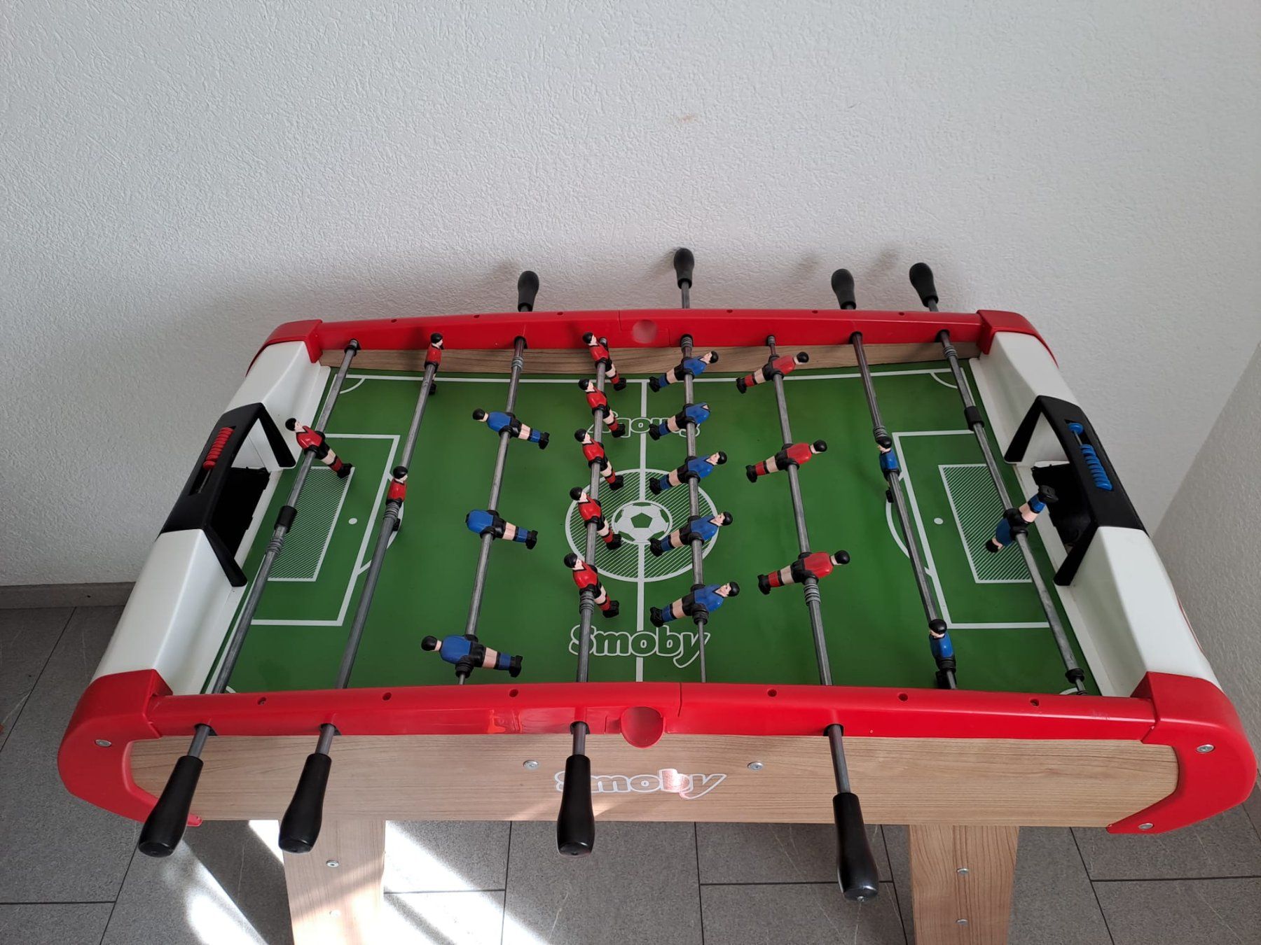 Smoby Spielzeuge: Smoby Multi-Spieltisch (Töggelichaste und Billard) – Gebraucht aus Worblaufen von siva024