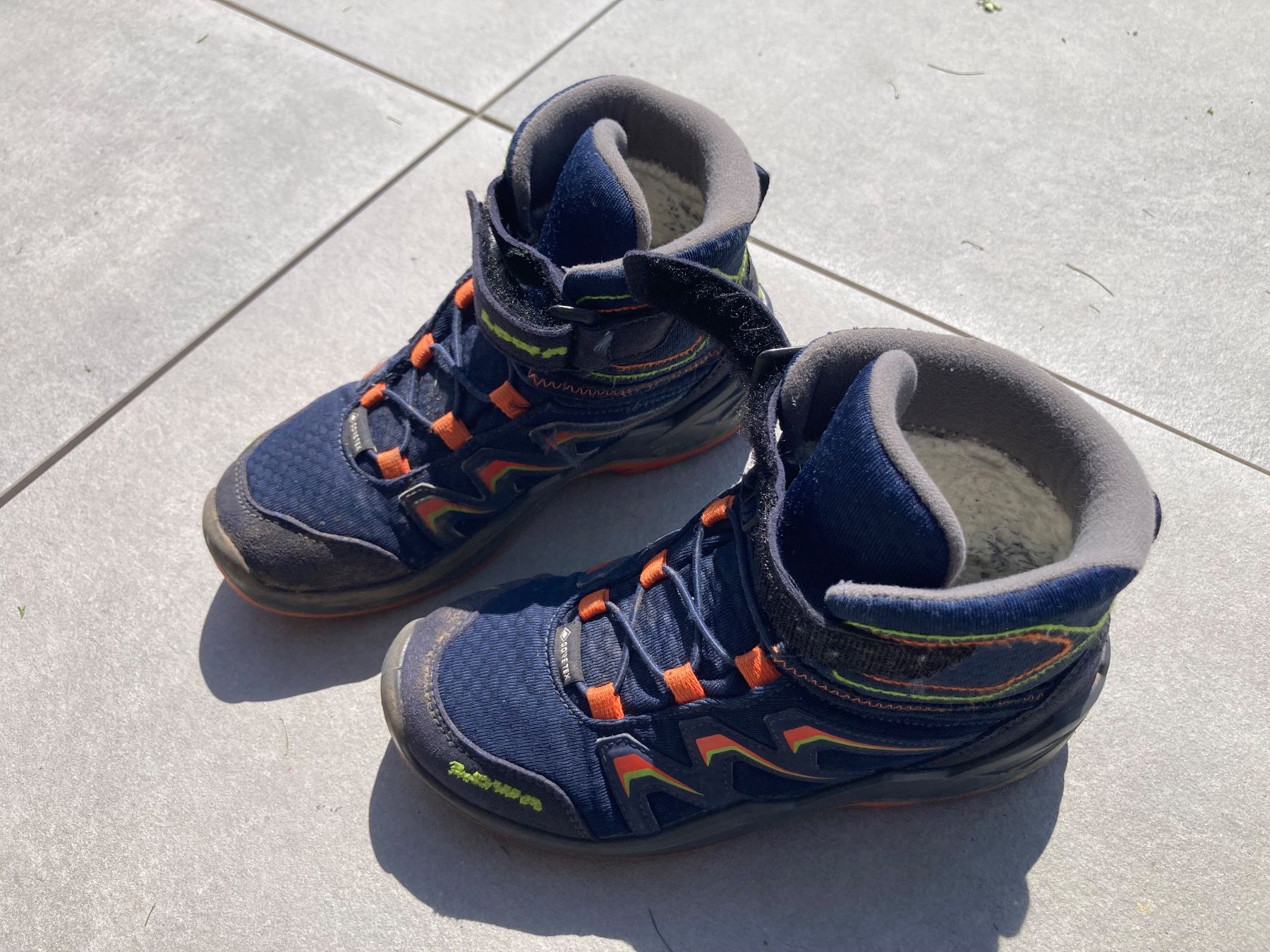 Lowa Schuhe für Jungen: Lowa gefüttert – Gebraucht aus Bülach von Stellina72