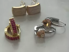 Luxus Elegante Ohrstecker Ohrschmuck  Farbe: Gold Zirkonia