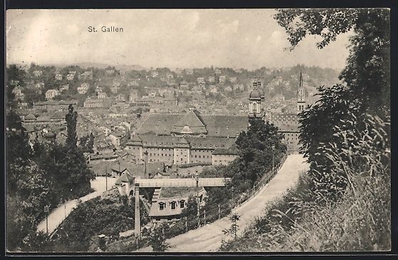 Cartoline postali: AK St. Gallen, Strassenpartie mit Kirche – Usato da Berlin venduto da bartko-reher