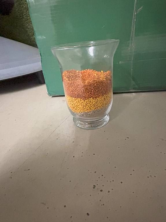 Vase & Récipients: Glasvase (n) – D'occasion à Hägglingen par sus_7bc6 2