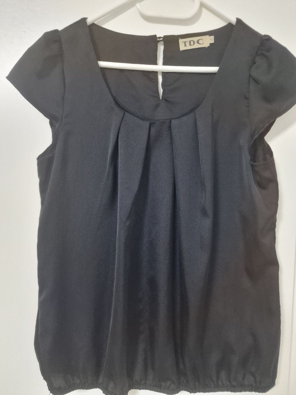T-Shirts: Shirt schwarz – Gebraucht aus Amriswil von gu80kaya