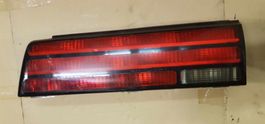 Pontiac Firebird Trans Am US Rücklampe links