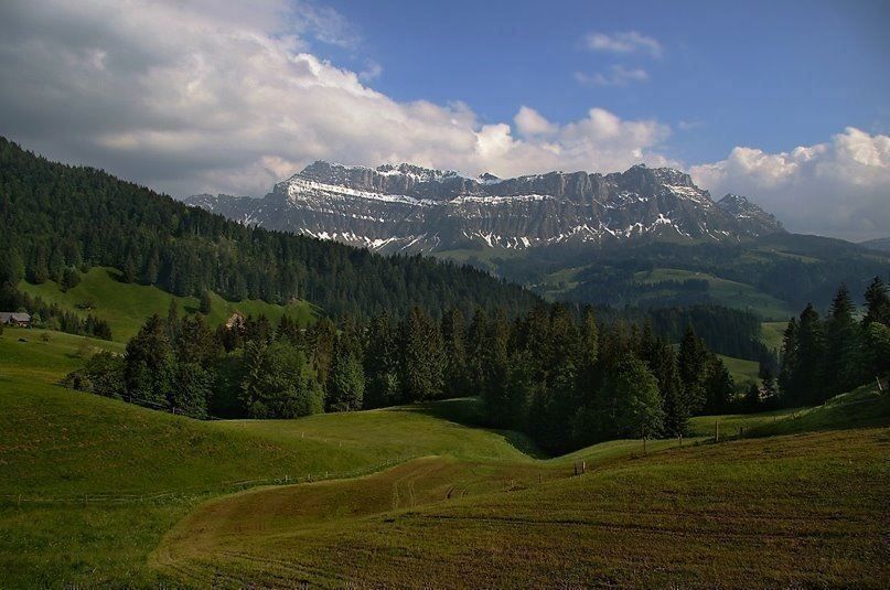 Cartine & Atlanti: geführte Berg- Wanderungen – Nuovo (secondo la descrizione) da Langnau i. E. venduto da karika 1