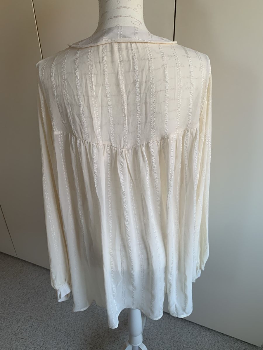 Next Blusen: Luftige Bluse von NEXT Gr. 52, neuwertig, creme – Gebraucht aus Ellikon an der Thur von Bali1999 4