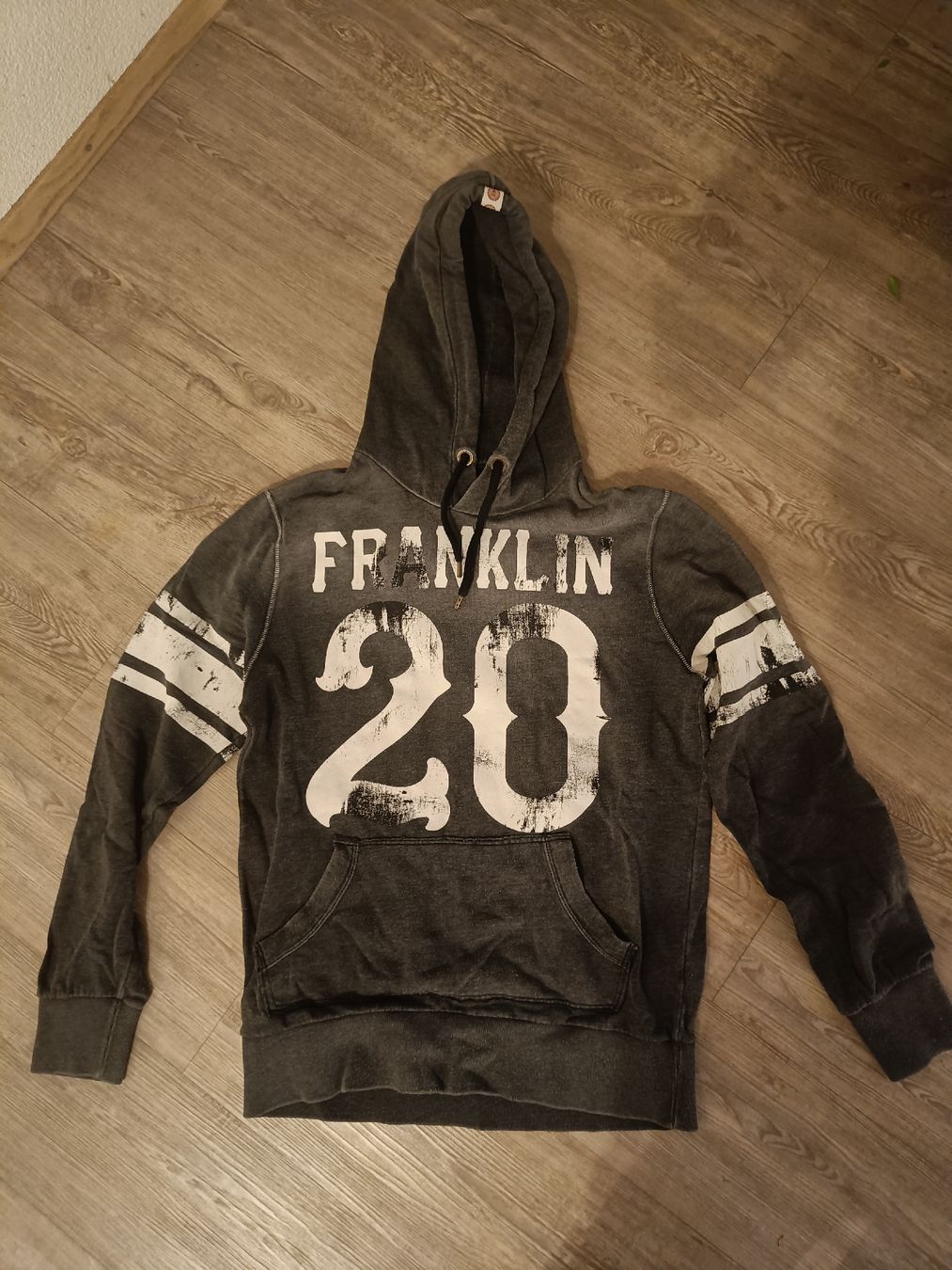 Maglioni & Felpe: Hoodie Franklin Marshall Grösse L – Usato da Jaberg venduto da urig17.