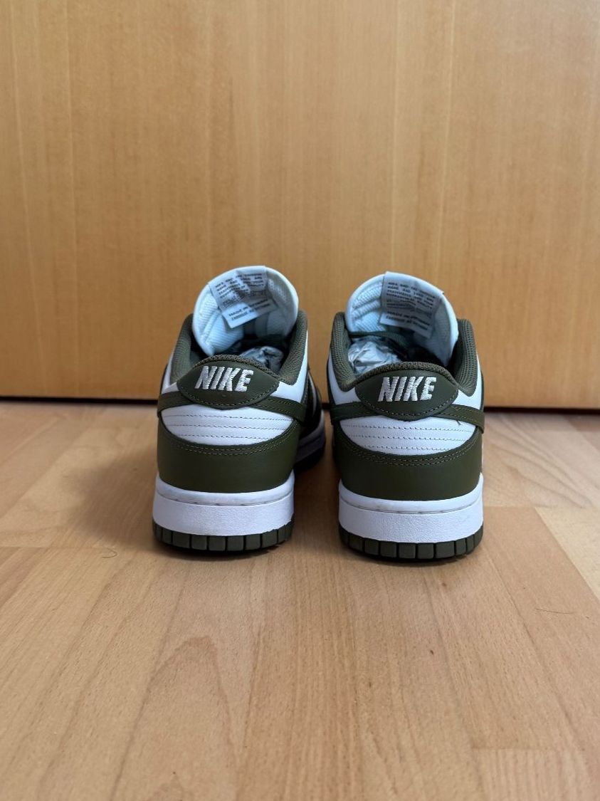 Nike Scarpe da uomo: Nike Dunk Low Medium Olive gr 42.5 – Nuovo (secondo la descrizione) da Muhen venduto da mauyo 3