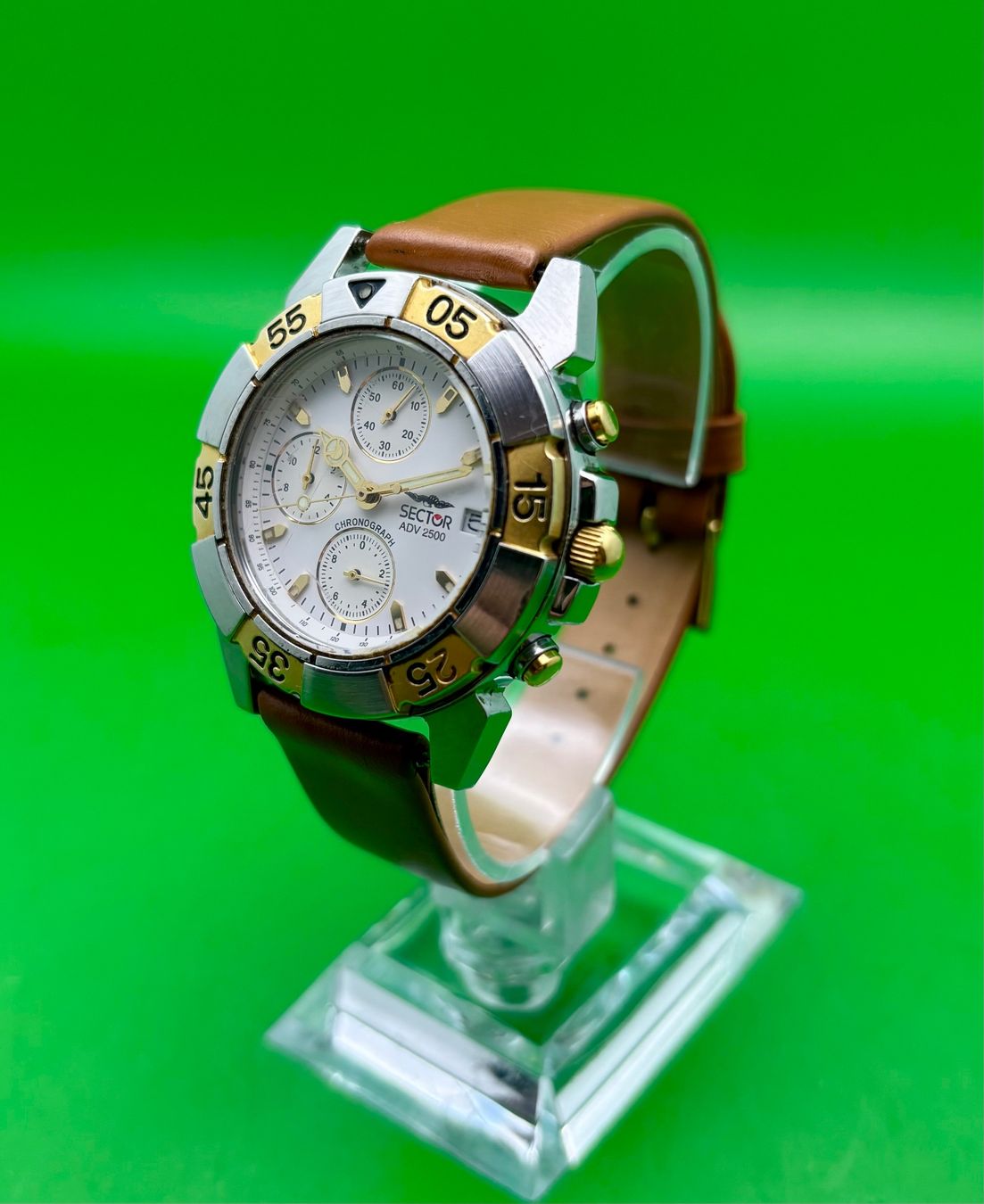 Sector Orologi: VINTAGE-SECTOR ADV 2500 CHRONOGRAPHEN – Usato da Rorschach venduto da ZeitWerk.10 1