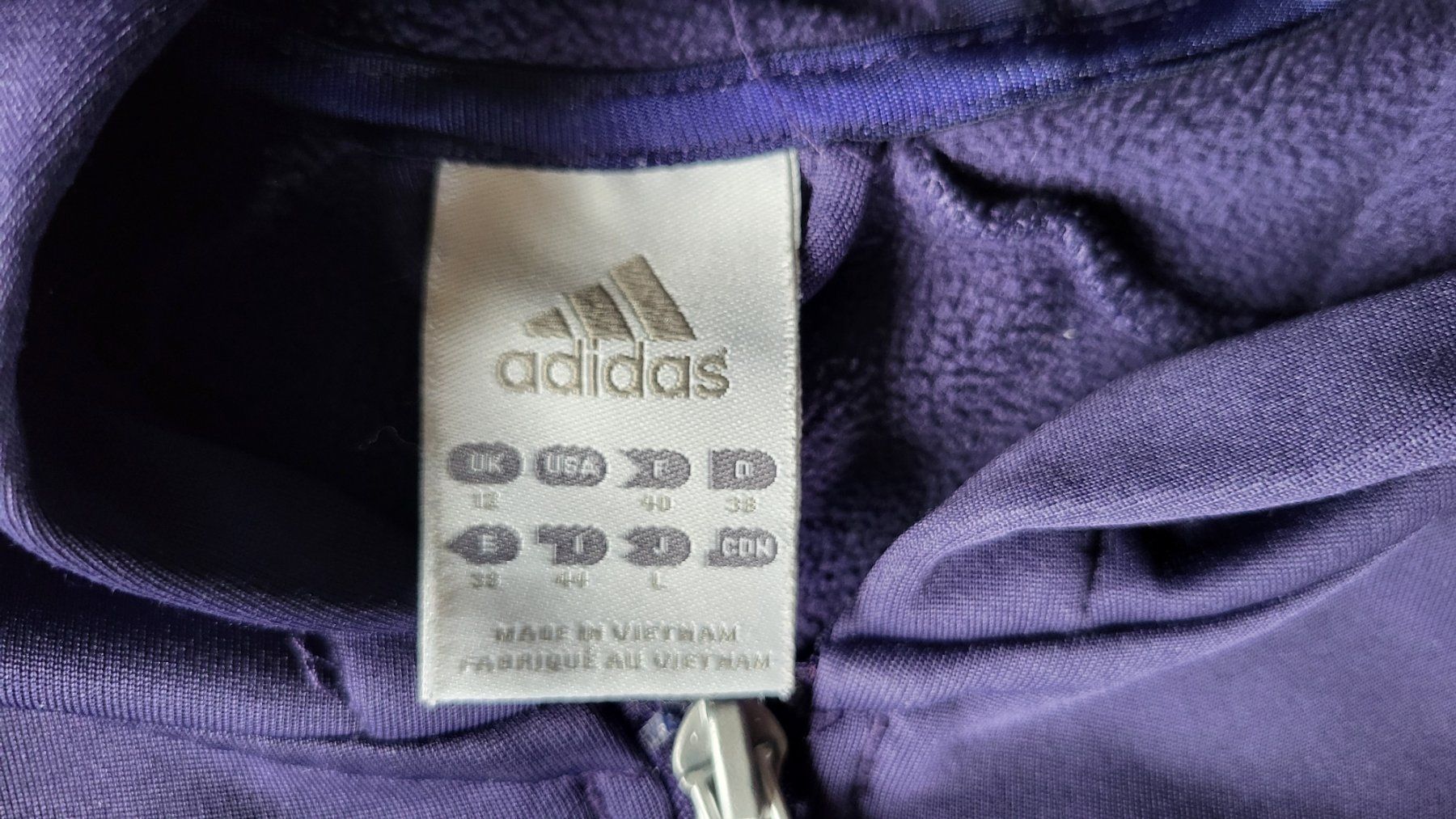 Adidas Giacche: Adidas Kapuzen-Jacke 36-38 – Usato da Zürich venduto da Sibetti 1