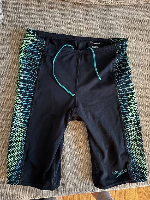 Badehosen: Speedo Mens Jammers Size 40/M – Gebraucht aus Zürich von von_sj9s