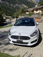 FORD 2.0 TDCi 180 Titanium AWD Powershift / 7 Plätzer / AHK