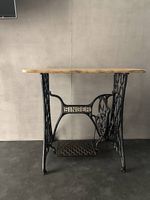 Singer Deko Tischli